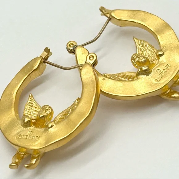 Givenchy Vintage Brushed Gold Cherub Earrings - Picture 4 of 6